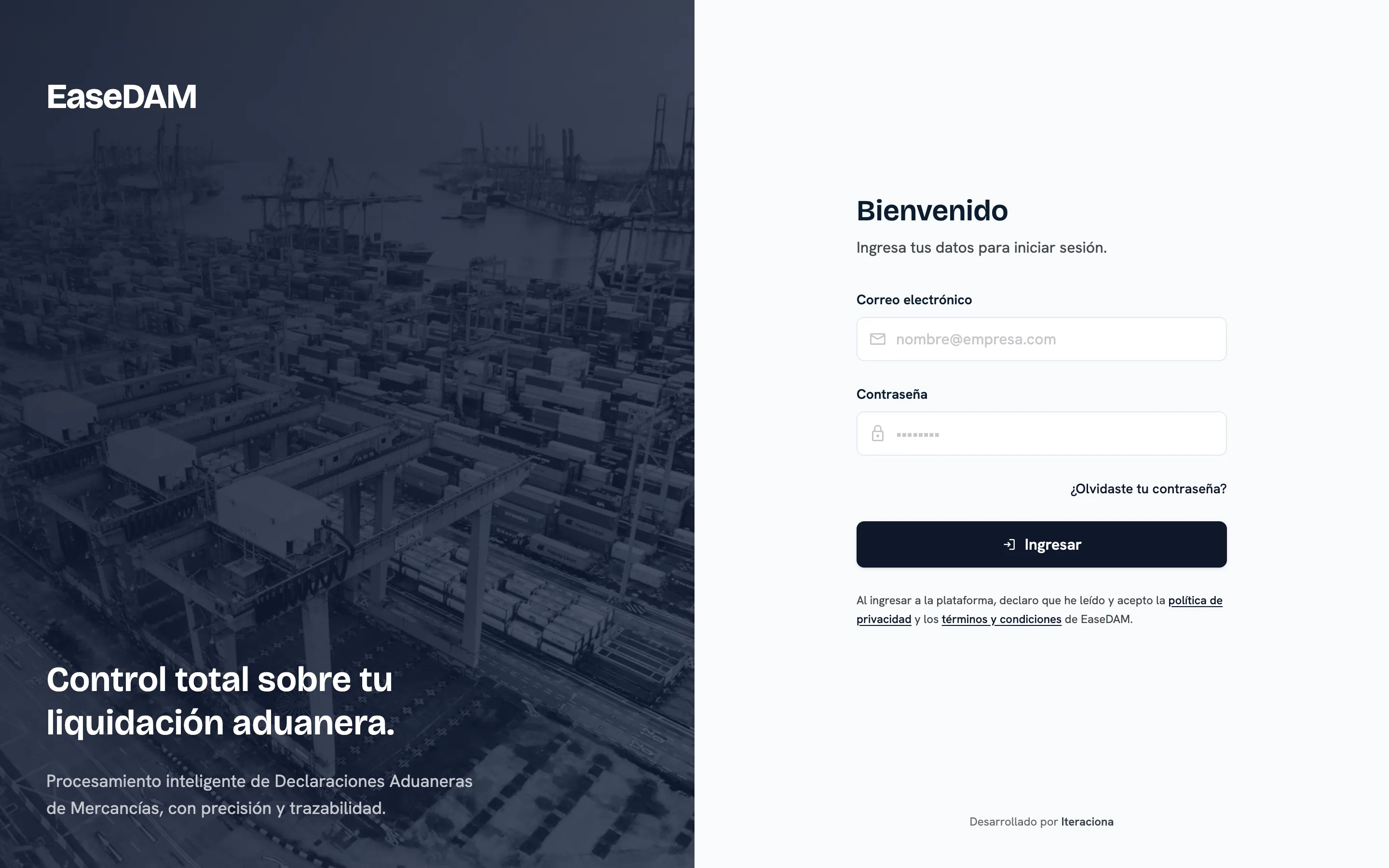 Pantalla de ingreso a EaseDAM, con acceso por correo y contraseña.
